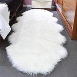 White Soft Designed Fluffy Carpet